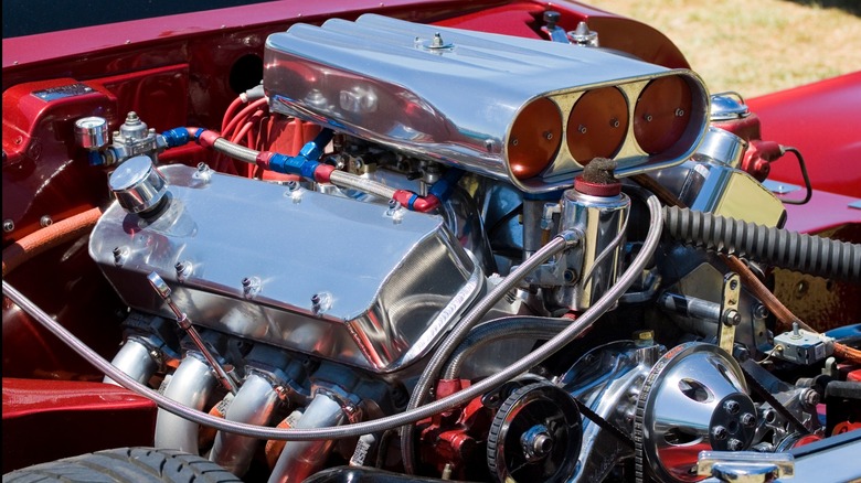 Big block V8 engine