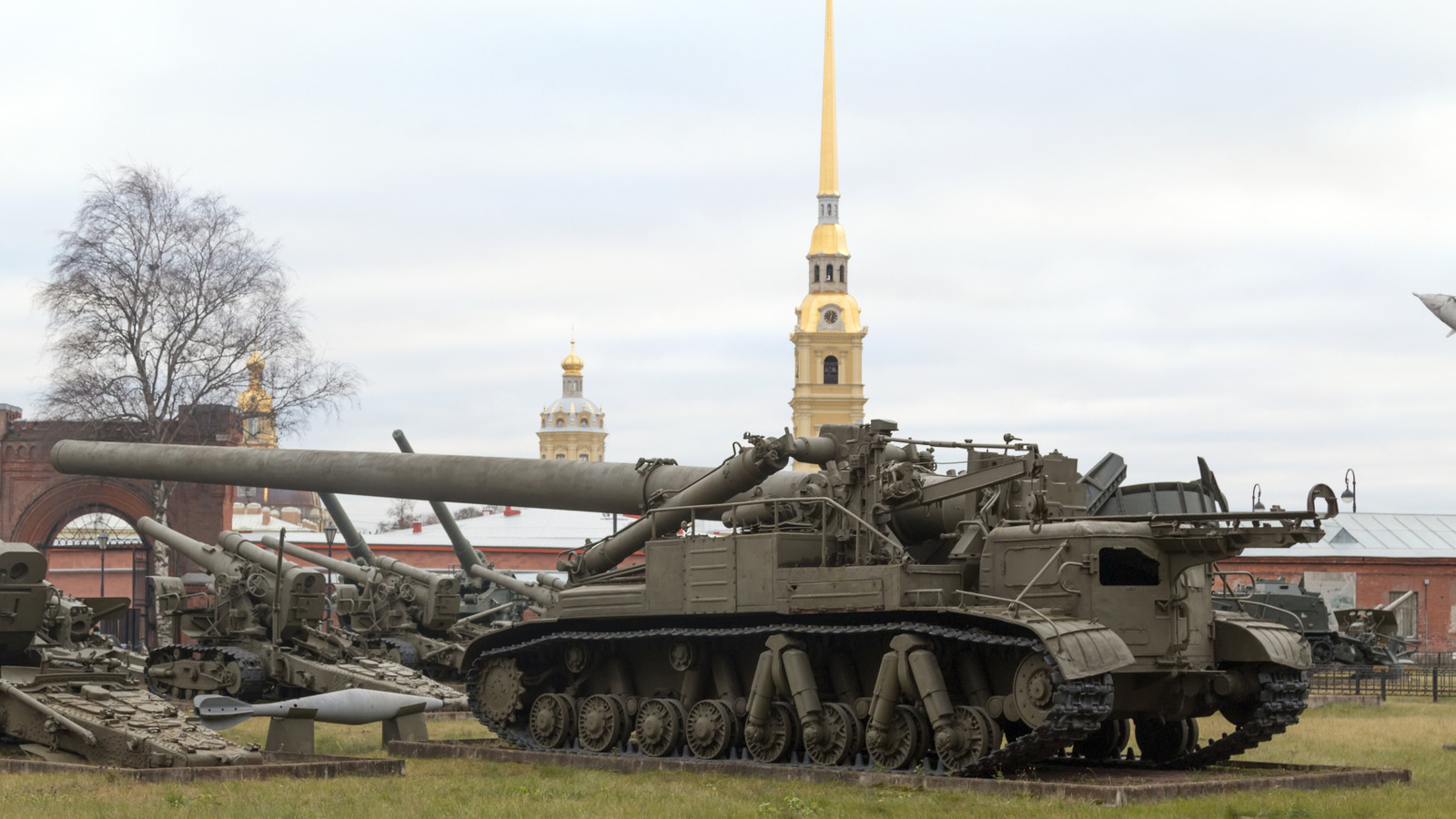 10 Of The Most Interesting Military Tanks Of The Cold War