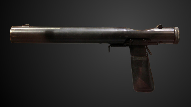 Welrod silenced pistol