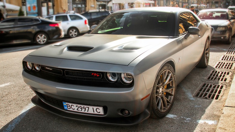 Dodge Challenger
