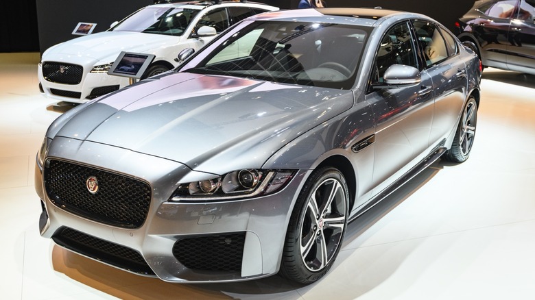 Jaguar XF