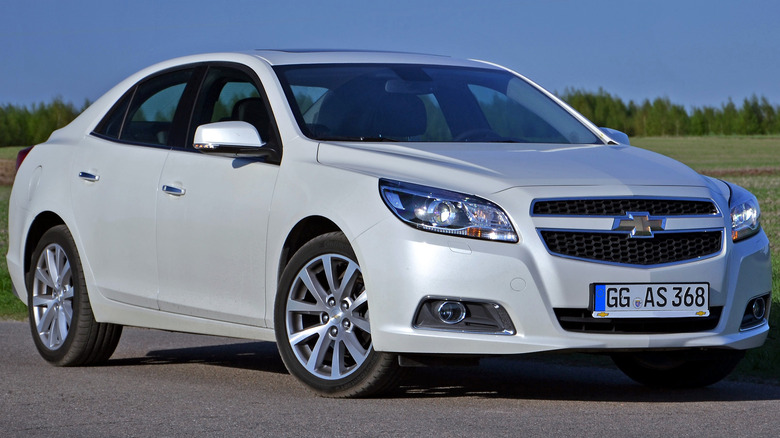 Chevrolet Malibu white