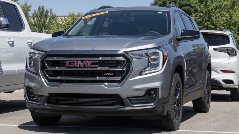 GMC Terrain AT4