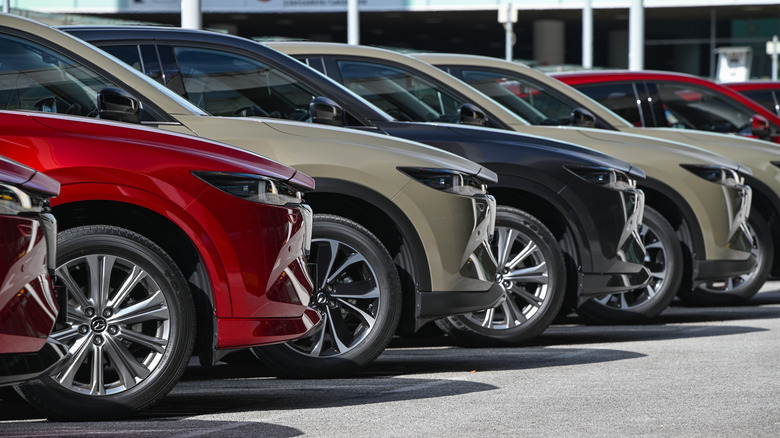 Row of Mazda CX-5 cars