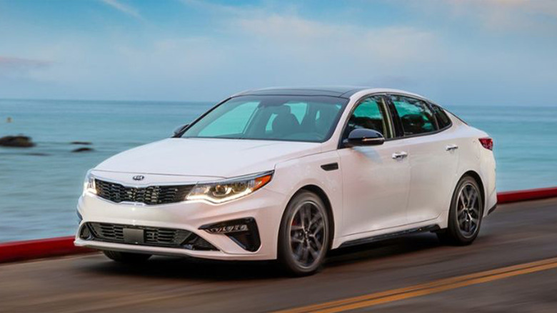 A white Kia Optima