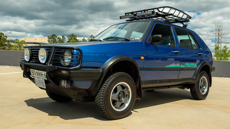 Volkswagen Golf Country