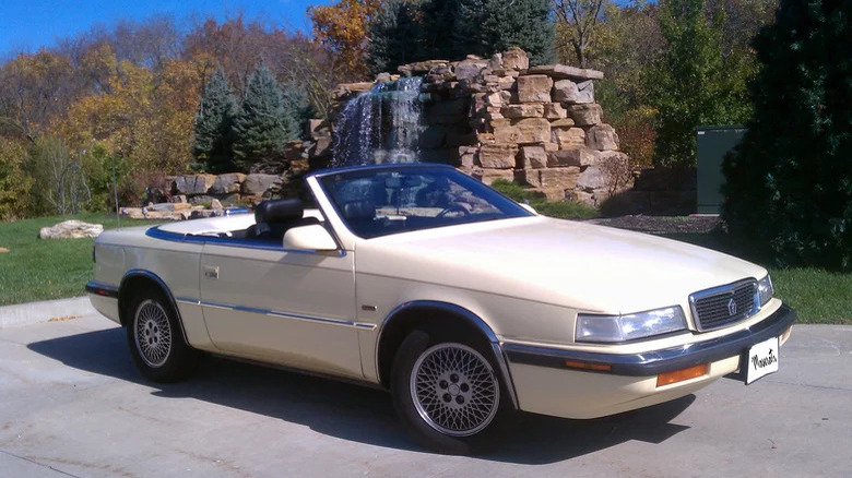 1990 Chrysler TC by Maserati