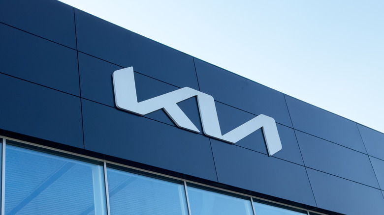 KIA signon building