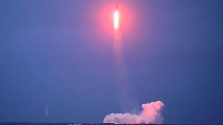 Ballistic missile launched from submarine