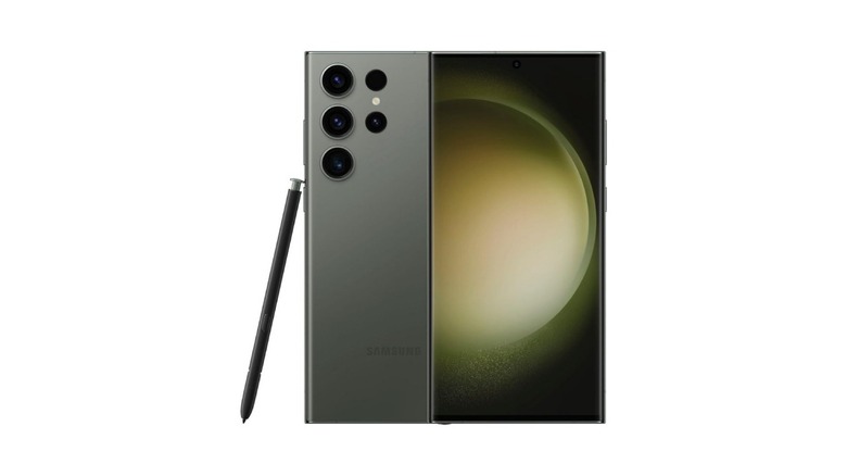 Samsung Galaxy S23 Ultra in green