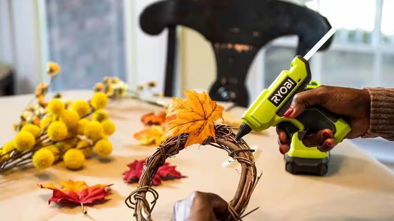 Ryobi Glue Gun with wreath