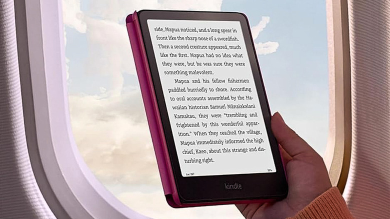 The screen of an Amazon Kindle Paperwhite held in hand.