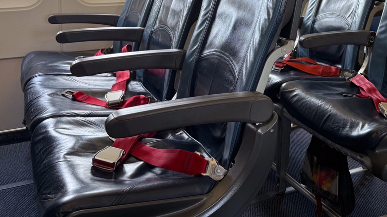 armrests on airplane seats