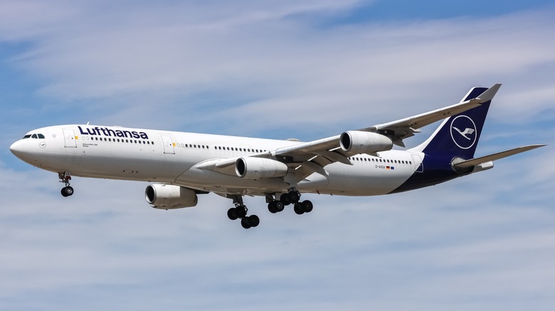 a Lufthansa Airbus A340