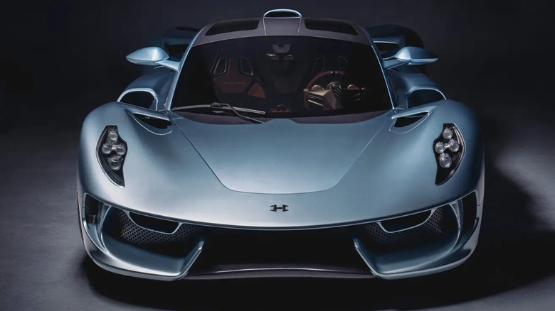 A front view of the Hennessy Blackbird
