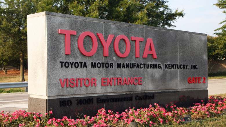 Entrance to Toyota's plant in Kentucky