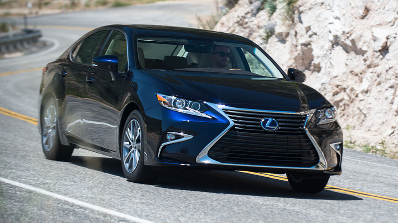 2018 Lexus ES
