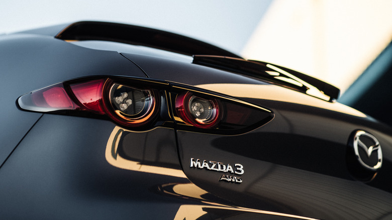 2025 Mazda3 logo closeup