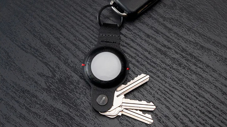 KeySmart Air Smart Key Organizer in black