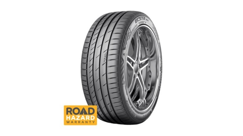 A Kumho Ecsta PS71 tire
