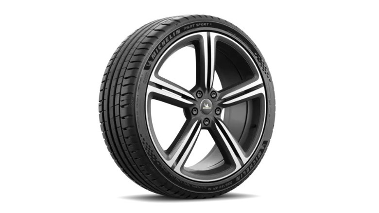 A Michelin Pilot Sport 5 tire