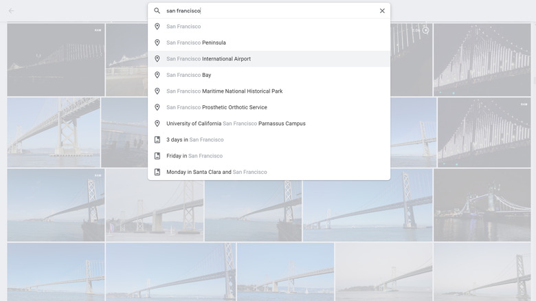 Google Photos search recommended keywords