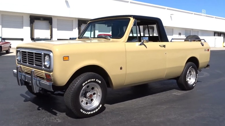1976 International Scout Terra in a parking lot, as seen on Gateway Classic Cars on YouTube