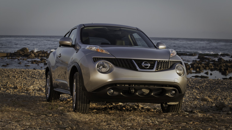 2011 Nissan Juke front end
