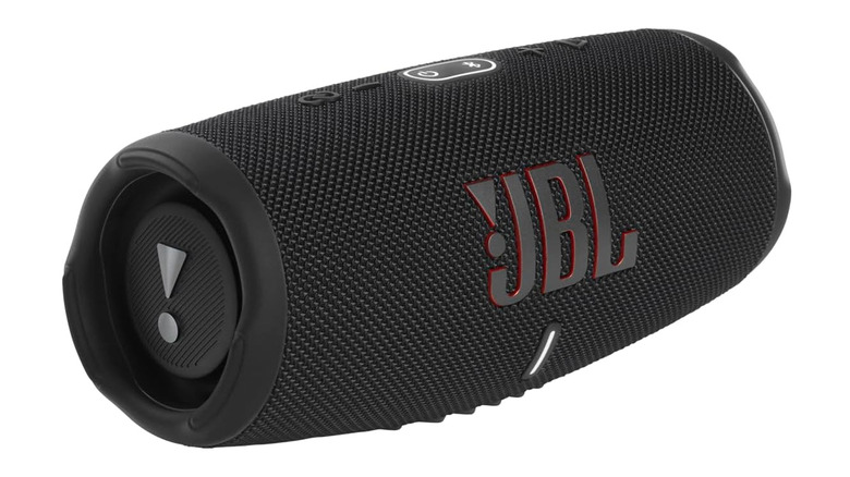 JBL Charge 5