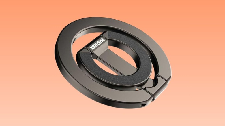A Zbhishe Magnetic finger ring