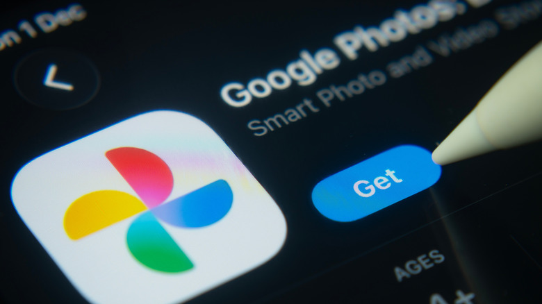 Clicking on Google Photos on the App Store.