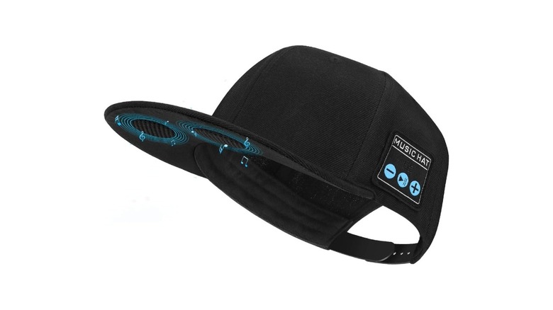 Edyell Bluetooth hat with speaker