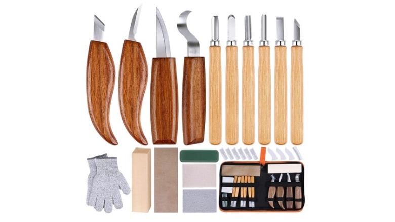 Wood carving knives