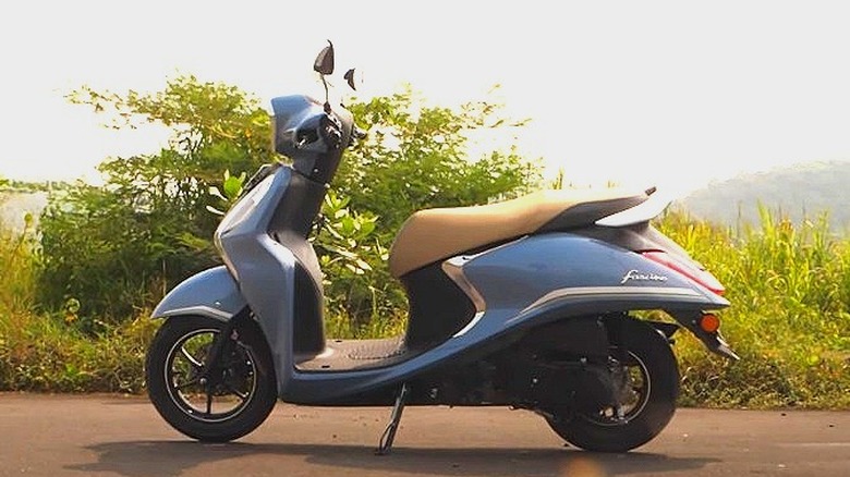 Yamaha Fascino 125 Fi Hybrid