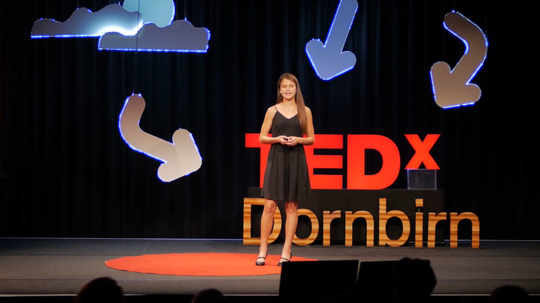 Hannah Herbst giving a TEDx talk about robotics