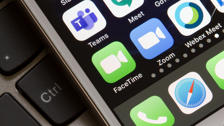 FaceTime app on iPod screen