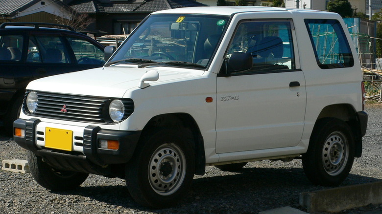 Mitsubishi Pajero Mini