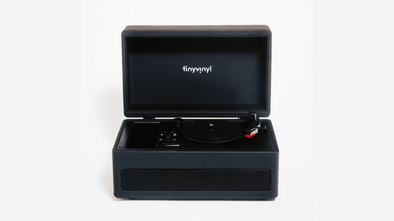 A black tiny black vinyl player
