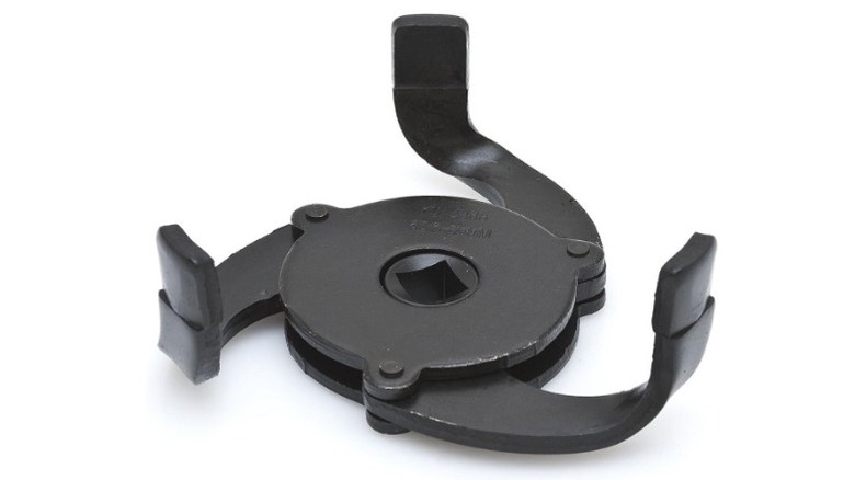 Black three-jaw oil filter wrench
