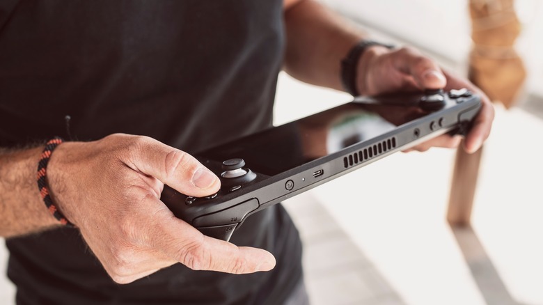 Steam Deck handheld controller