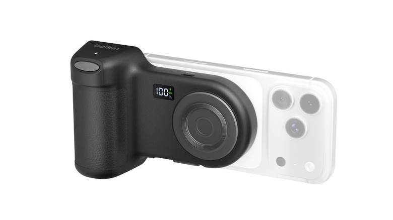 Belkin magnetic charging camera grip with an iPhone 17 Pro
