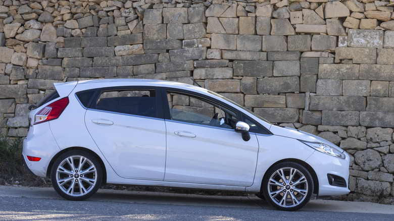 Side profile of the 2015/16 Ford Fiesta