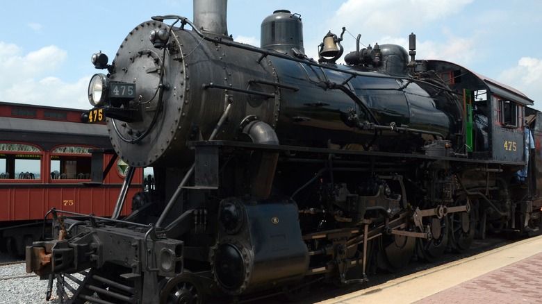 The Norfolk and Western 475 awaiting departure