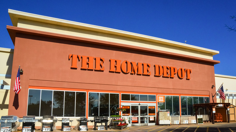 Home Depot store front.