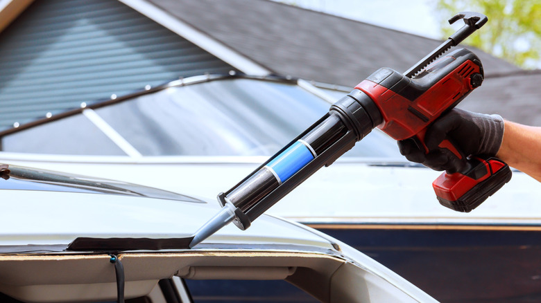 using an electric caulking gun