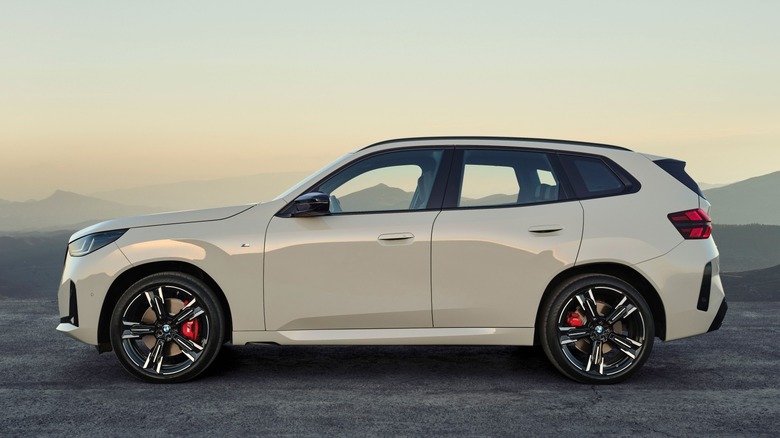 BMW X3 side profile