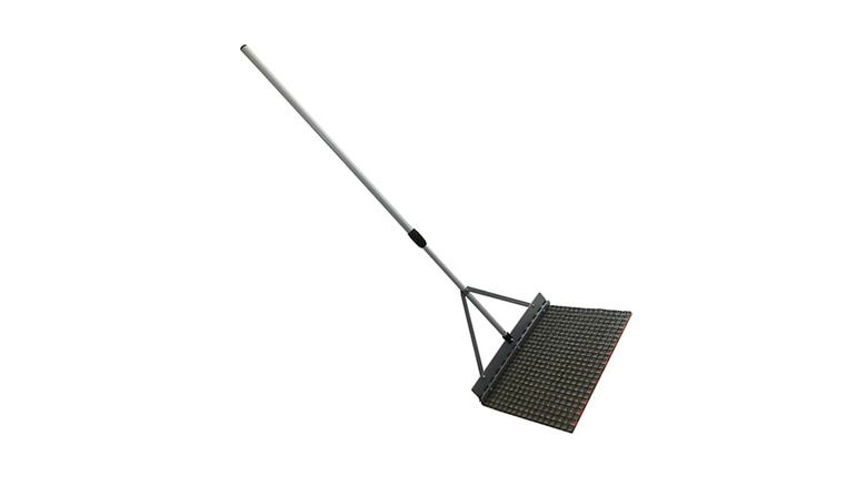 Yard Tuff 2-Foot Steel Drag Mop