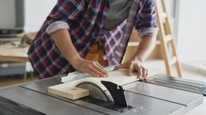 cutting board with a table saw