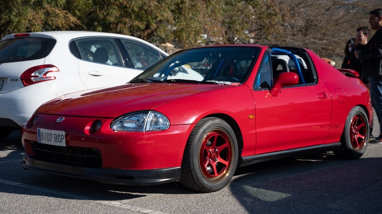 Modified Honda Del Sol with roll cage