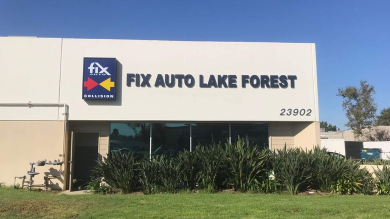 Fix Auto USA Lake Forest store location